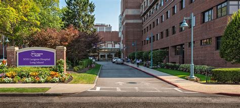 NYU Langone Hospital – Long Island .